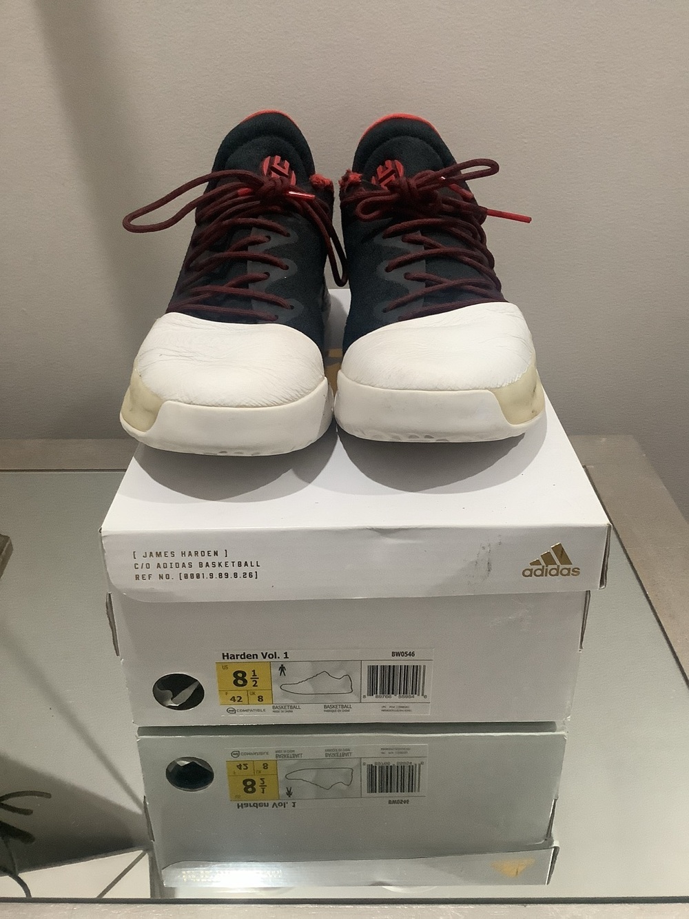 Men’s Adidas Harden Volume 1 Pioneer Sneakers  Size 8.5